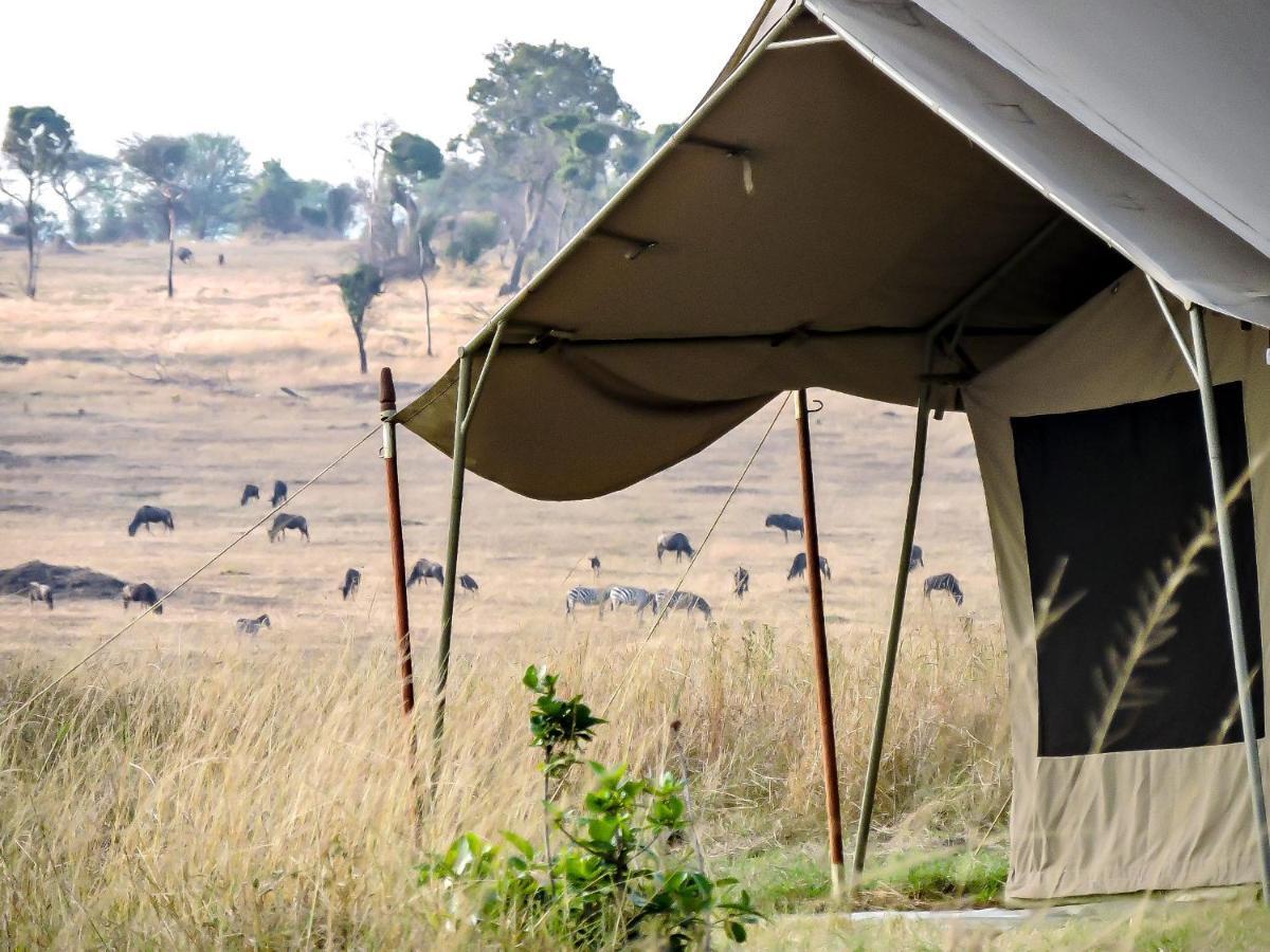 ホテル Serengeti Savannah Camps Soronera エクステリア 写真