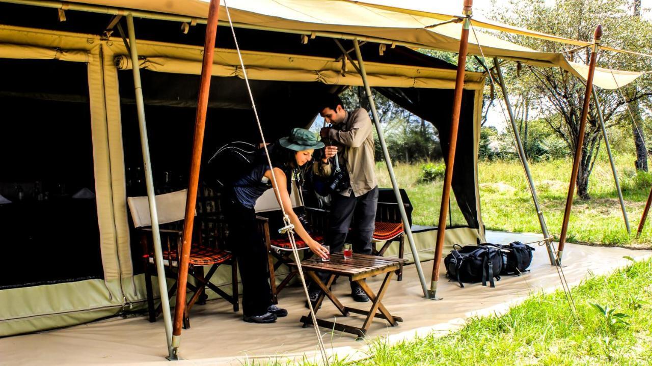 ホテル Serengeti Savannah Camps Soronera エクステリア 写真