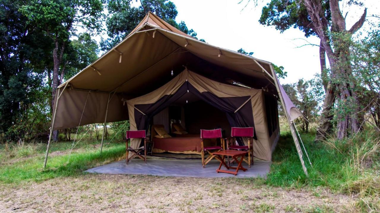 ホテル Serengeti Savannah Camps Soronera エクステリア 写真